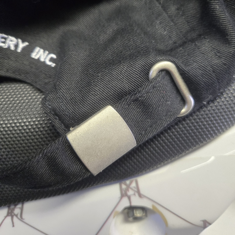 Hat - Picture 4 of 4